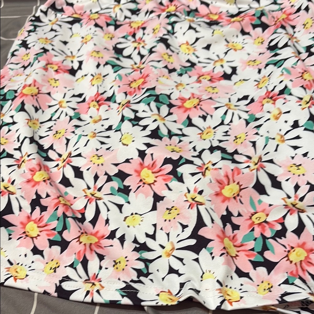 Floral Women's Skirt - Pink and White